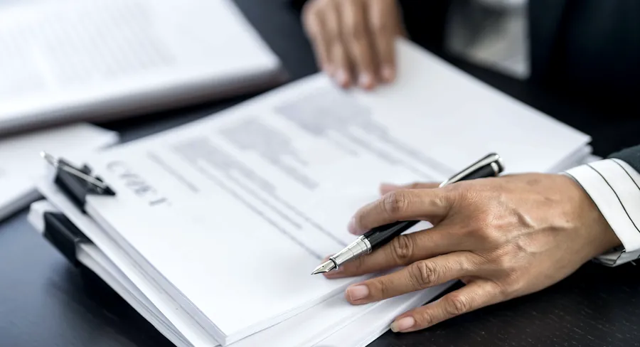 Preparation of the court file for a citizenship claim